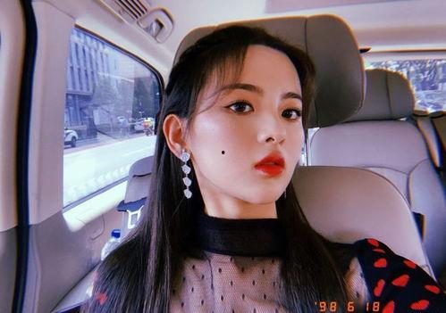 杨超越娱乐圈吃瓜爆料,揭秘明星幕后真相